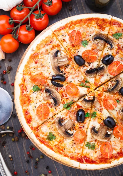 Vegetarische pizza — Stockfoto