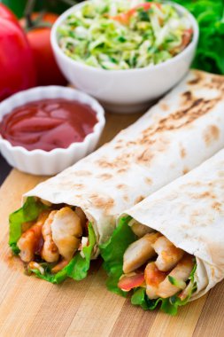 Kebap - ızgara et ve sebze