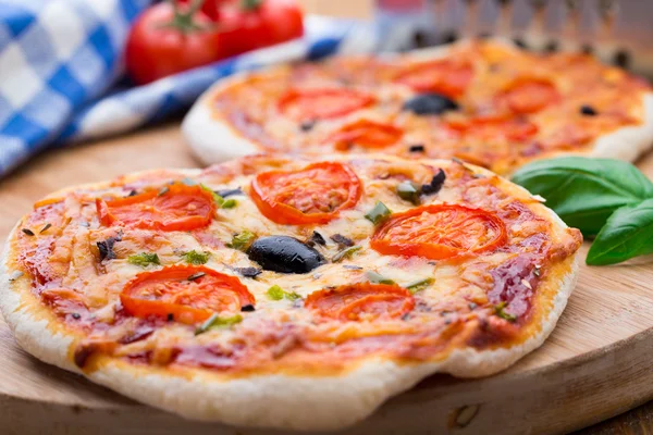 Vegetarische minipizza — Stockfoto