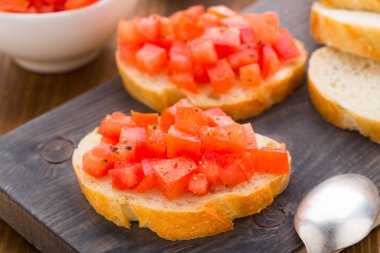 İtalyan domates bruschetta