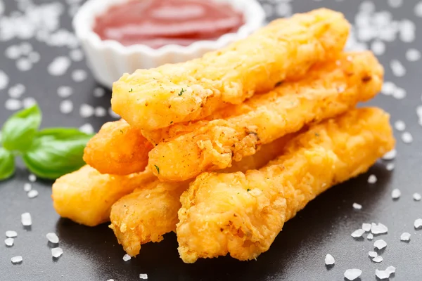 Fried cheese sticks — Stock Photo, Image