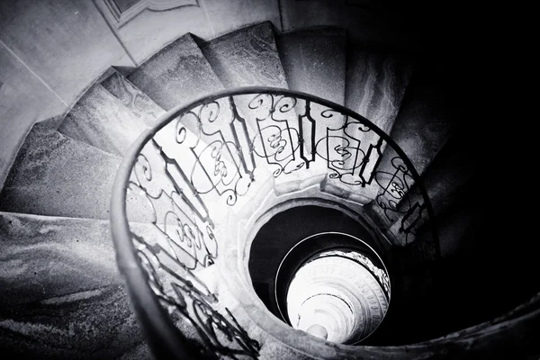 Escadaria em espiral — Fotografia de Stock