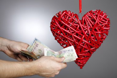 el yapımı kırmızı kalp