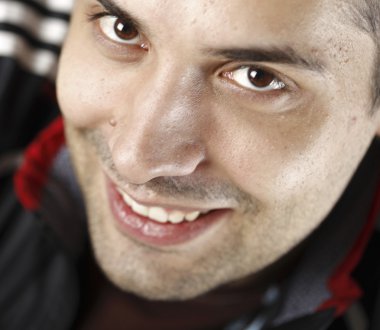 mutlu adam