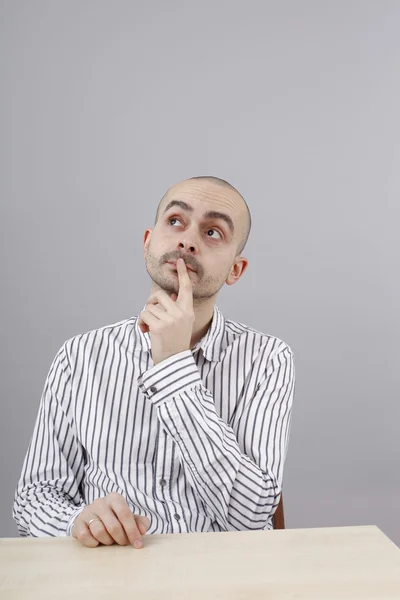 Man at desk — Stock Photo, Image