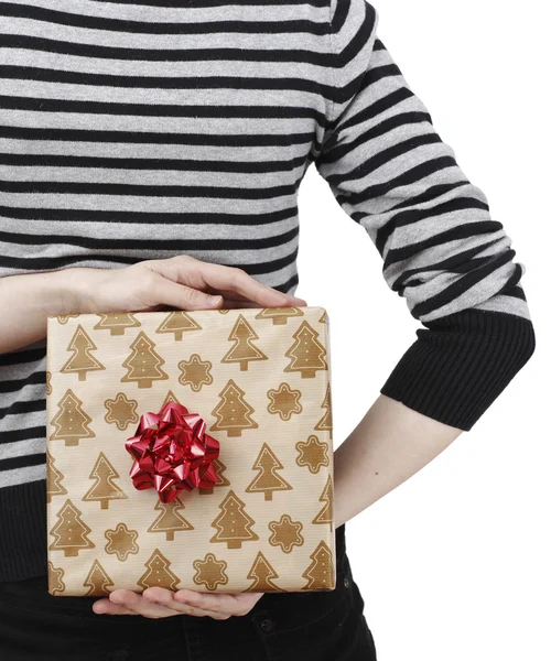 Young woman holding a present — Stock Photo, Image