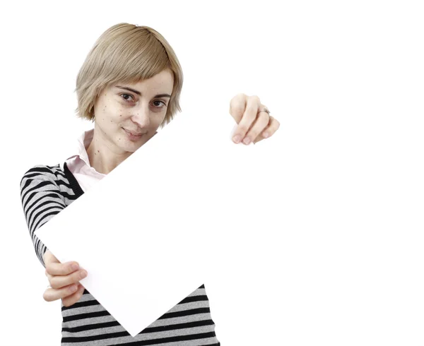 Mulher segurando um papel — Fotografia de Stock