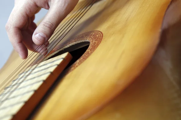 Playing the guitar — Stock Photo, Image