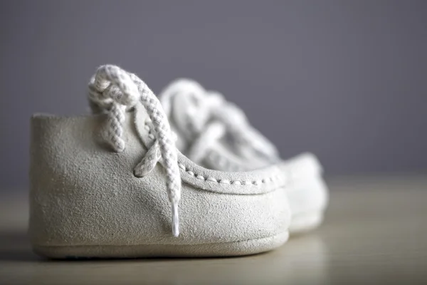 Zapatillas para niños pequeños —  Fotos de Stock