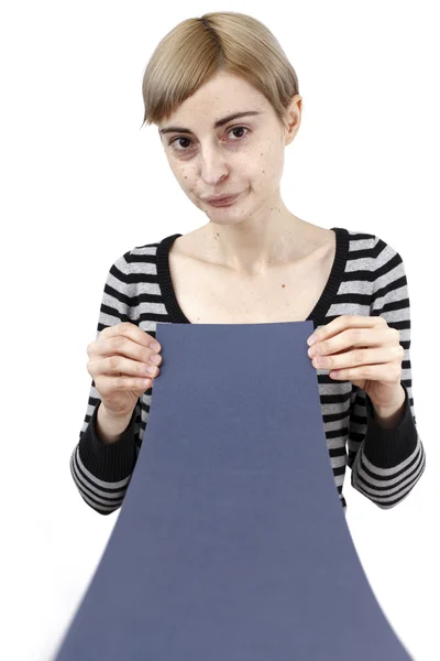 Woman holding a paper — Stock Photo, Image