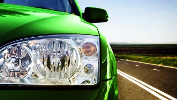 Großes Auto — Stockfoto