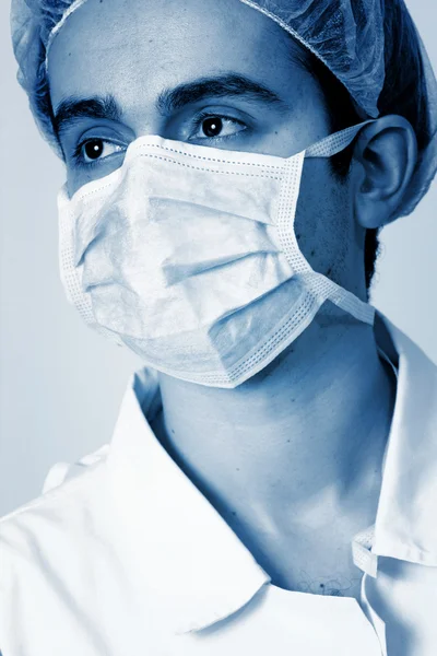 Porträt eines jungen Arztes. — Stockfoto