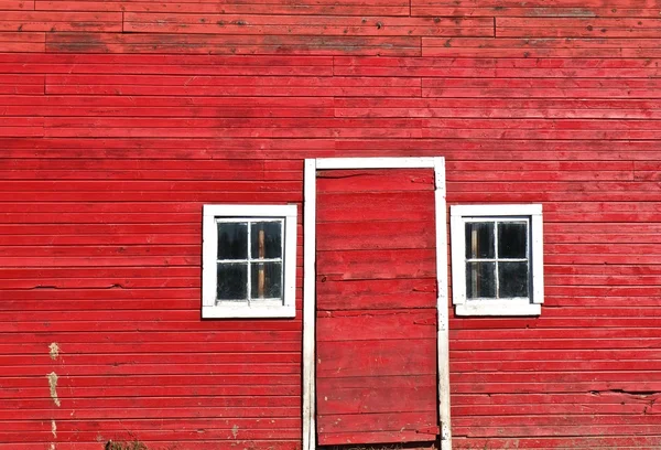 Doorway and Windows of a Classic Red Barn — Stock Photo, Image
