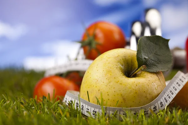 Manzana con medición de mancuerna — Foto de Stock