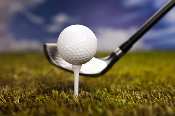 Hand och golf ball — Stockfoto