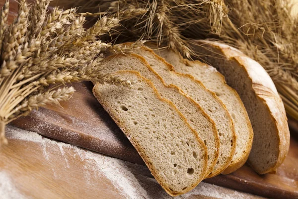 Sortiment an gebackenem Brot — Stockfoto