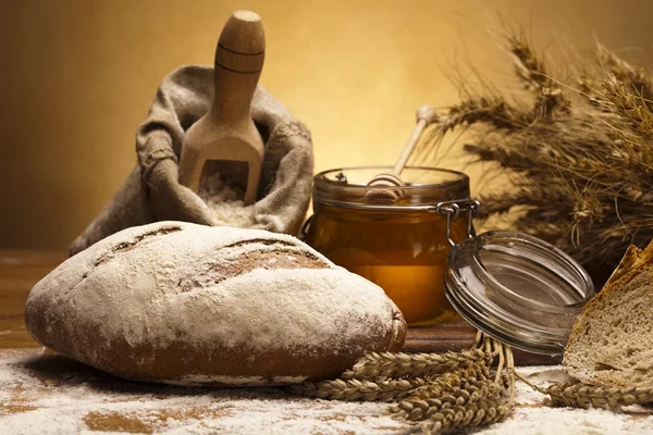 Goederen, brood bakken — Stockfoto