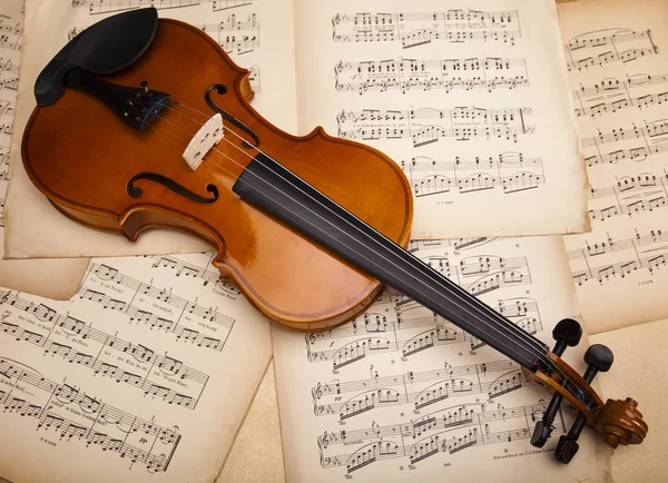 오래 된 바이올린 배경 로열티 프리 스톡 사진
