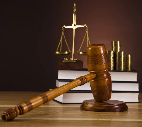 木製の小槌法廷弁護士、正義の概念 — ストック写真