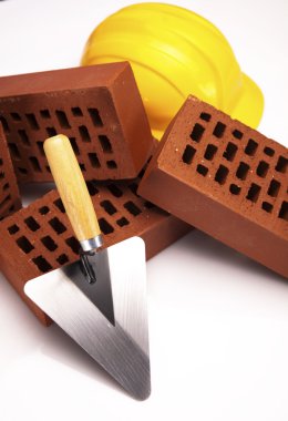 Brick, sarı baret, Araçlar