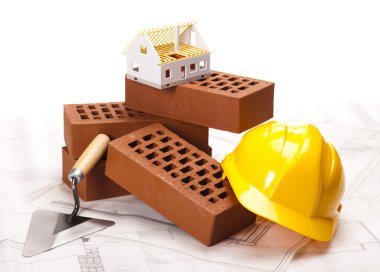Brick, sarı baret, Araçlar