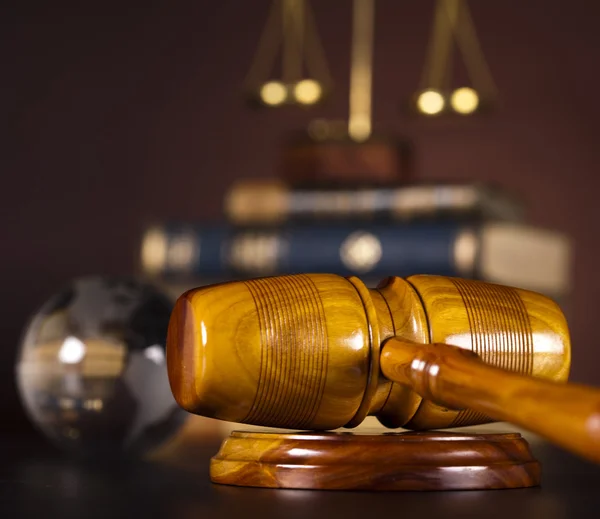 Justice Scale et Gavel — Photo