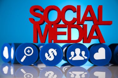 sosyal medya ile Internet kavramı