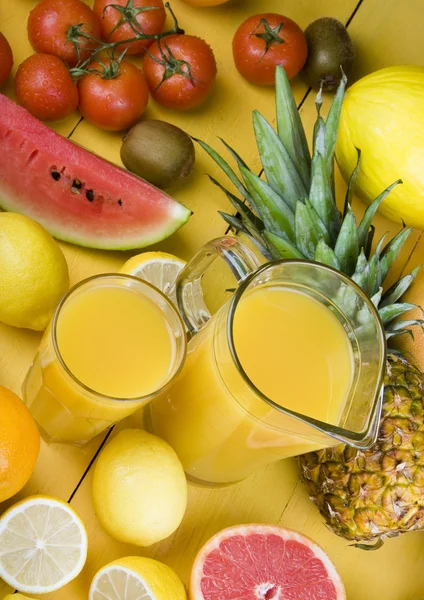 Frutas frescas — Foto de Stock