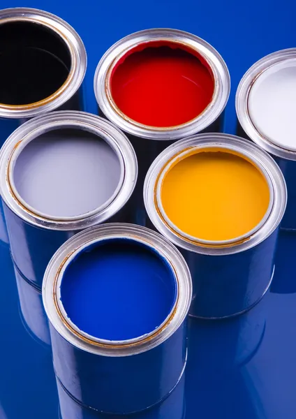 Latas de pintura —  Fotos de Stock