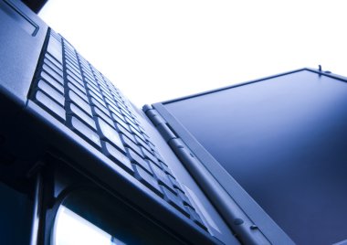 dizüstü bilgisayar ile bir disk