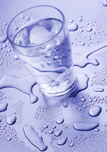 Glass of water — Stock Photo, Image