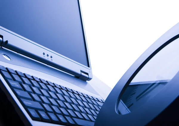 Laptop & Clock — Stock Photo, Image