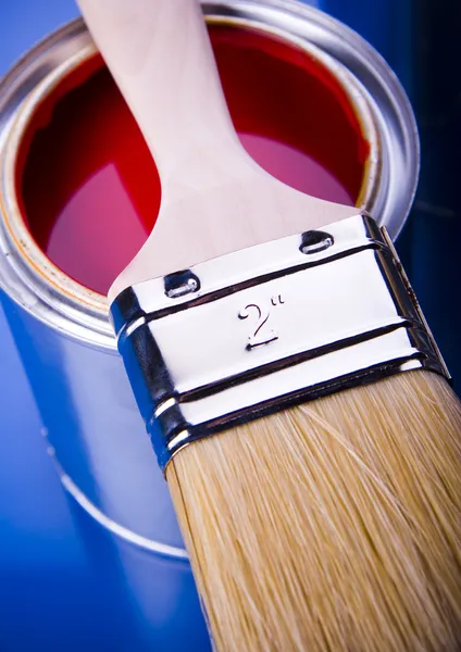 Paint and brush — Stock Photo, Image