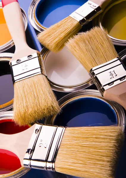 Paint and brush — Stock Photo, Image