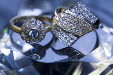 -değerli taşlar - Elmas Yüzükler