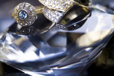 -değerli taşlar - Elmas Yüzükler