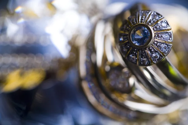 Anillos con diamantes —  Fotos de Stock