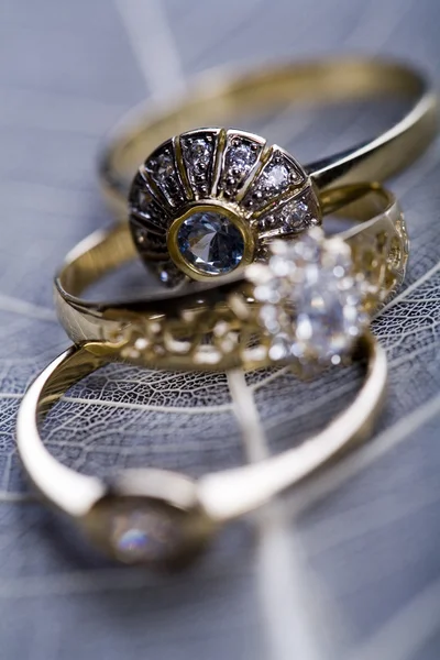 Kamienie szlachetne - pierścienie — Zdjęcie stockowe