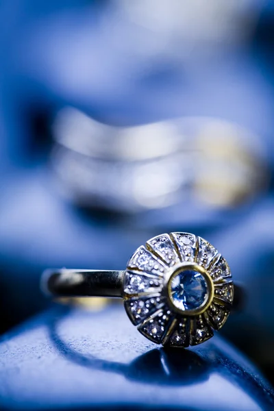 Edelsteen ring — Stockfoto