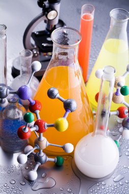 Mikroskop ve atom ve laboratuvar cam