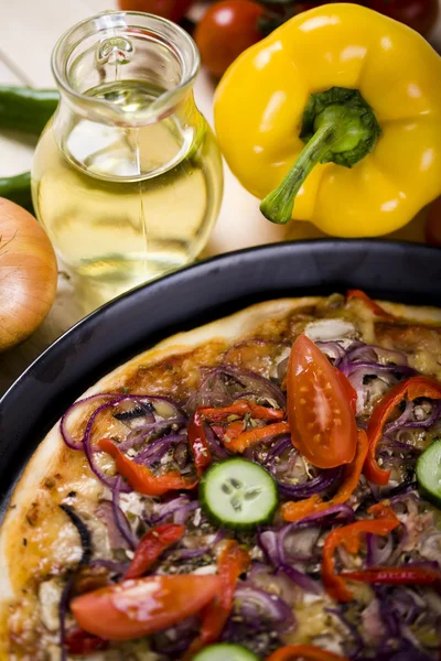 Pizza con verdure — Foto Stock