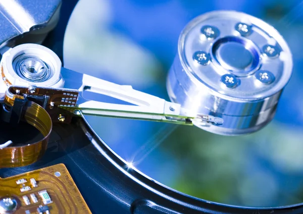 Hard disk on jigsaw — Stock Photo, Image