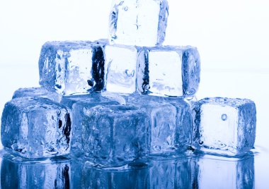 Buz küpleri