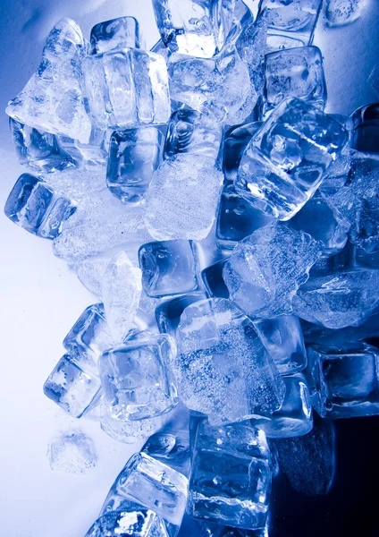 Ice cubes — Stock Photo, Image