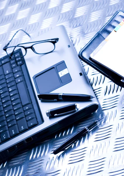 Laptop & Ballpoint & Glasses — Stock Photo, Image