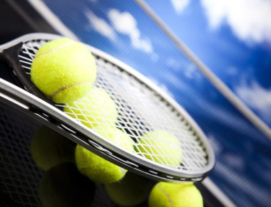 Tenis topu