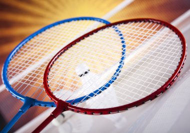 Badminton Raket üzerinde raketle