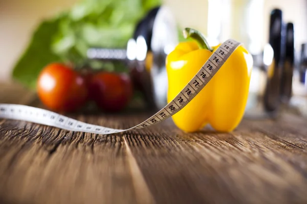 Dieta de Vitamina e Fitness, halteres — Fotografia de Stock