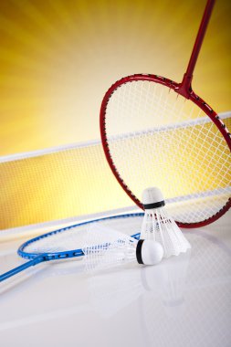 Badminton Raket üzerinde raketle