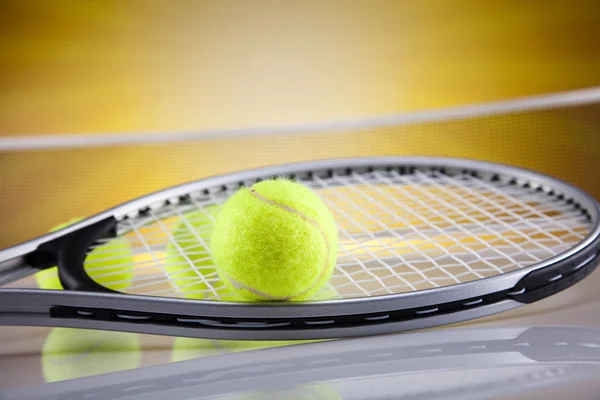 Tennis Ball & Racket — Stock Photo, Image